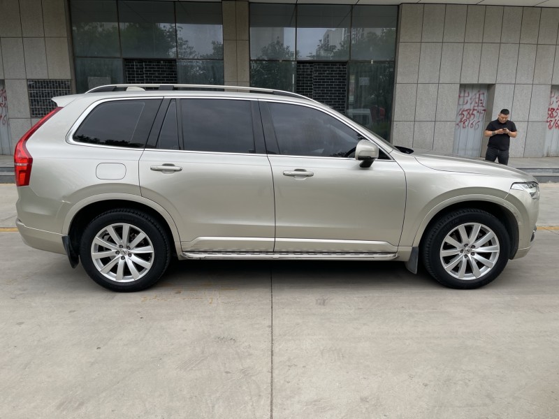 18年济宁沃尔沃XC90