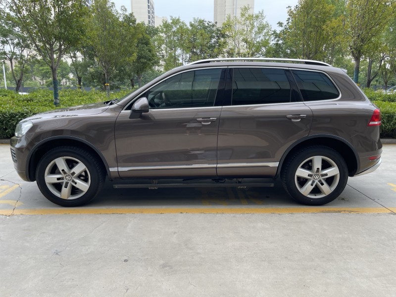 14年济宁大众途锐