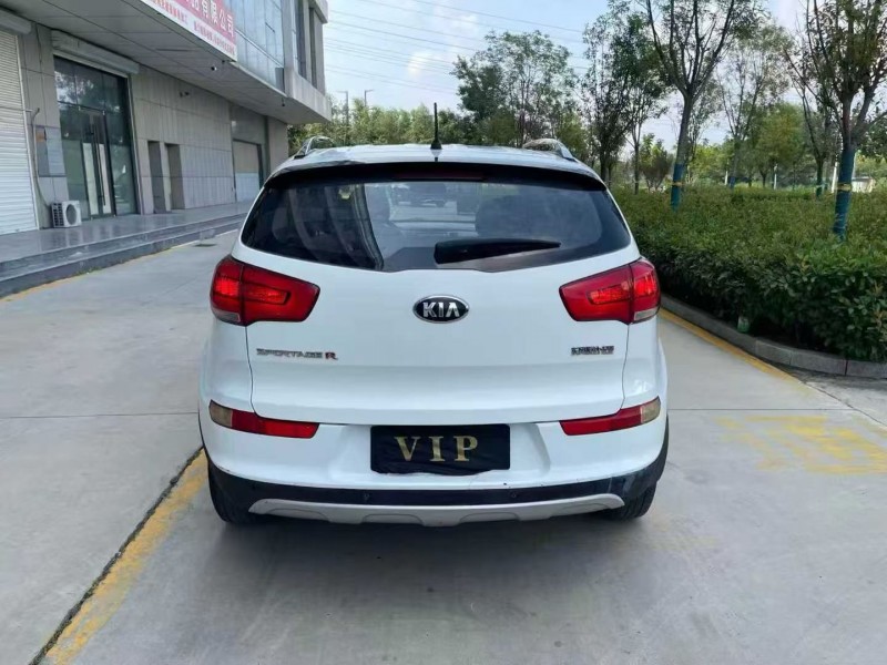 16年济宁起亚智跑