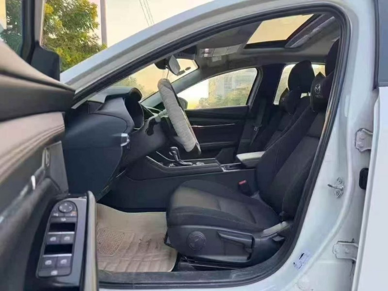 23年珠海马自达昂克赛拉