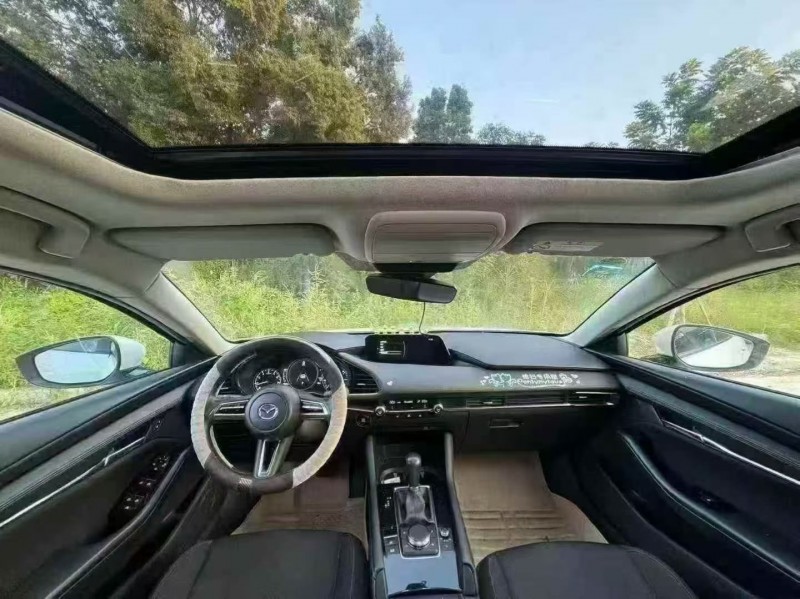 23年珠海马自达昂克赛拉