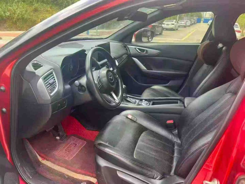 18年南宁马自达CX-4