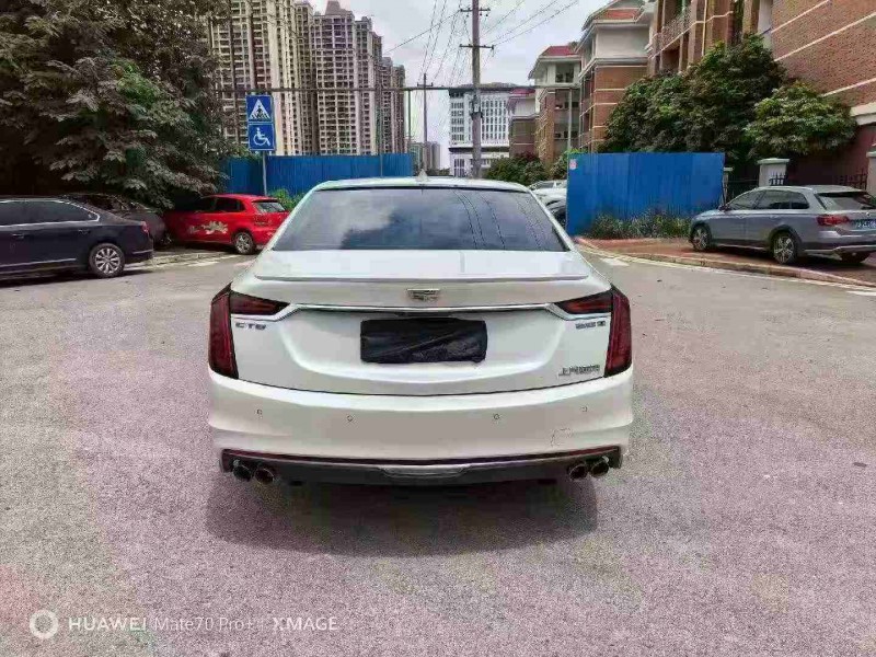 22年南宁凯迪拉克CT6