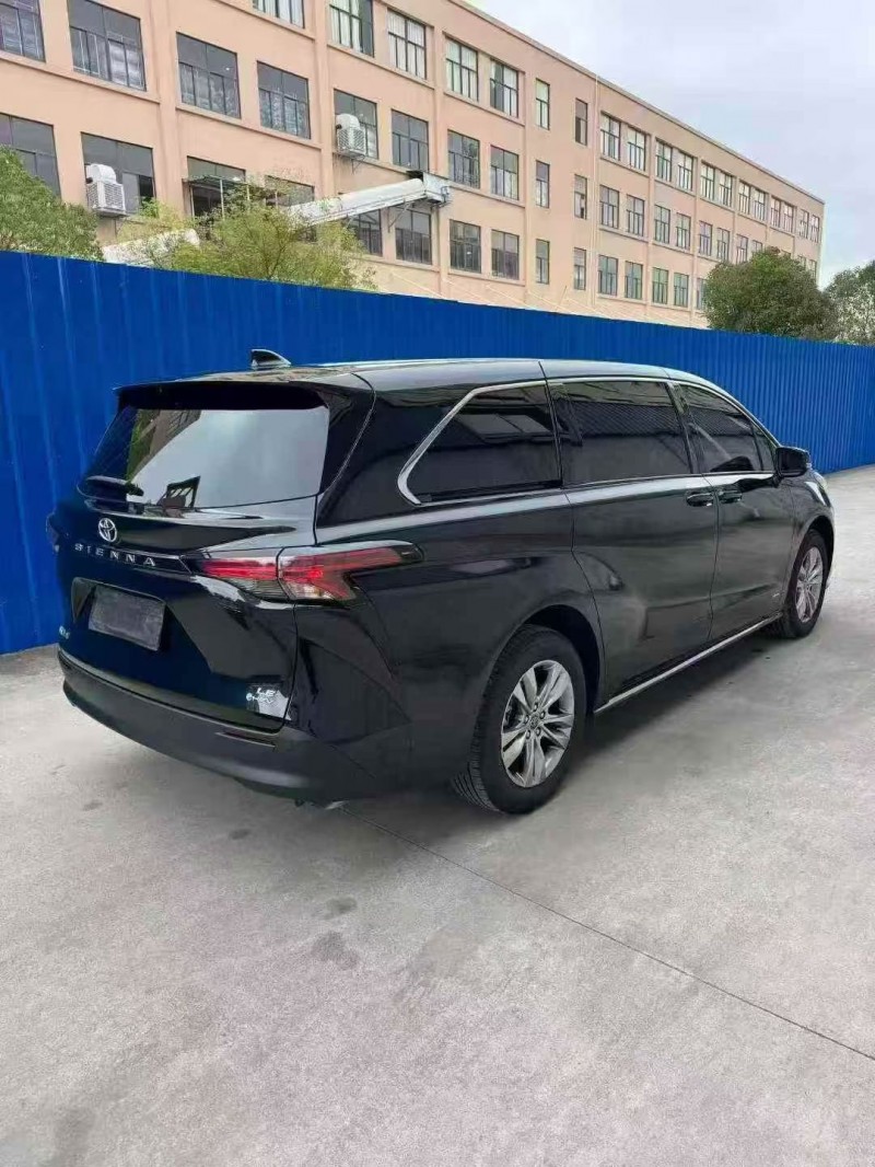 24年湖州丰田塞纳