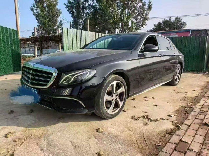 17年天津市奔驰E