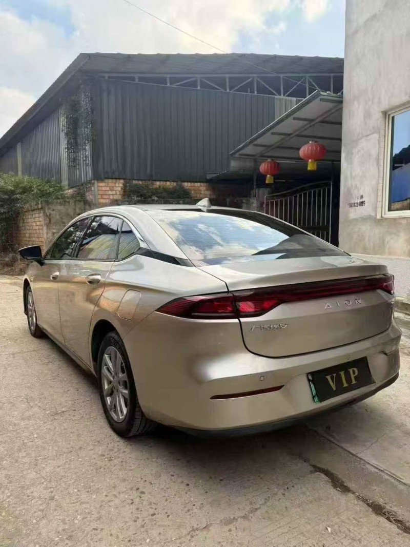 23年德阳传祺埃安