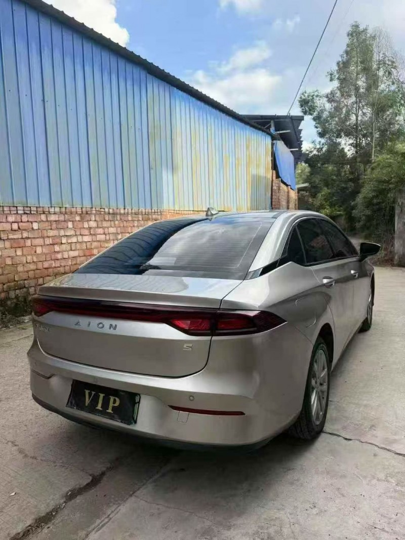 23年德阳传祺埃安