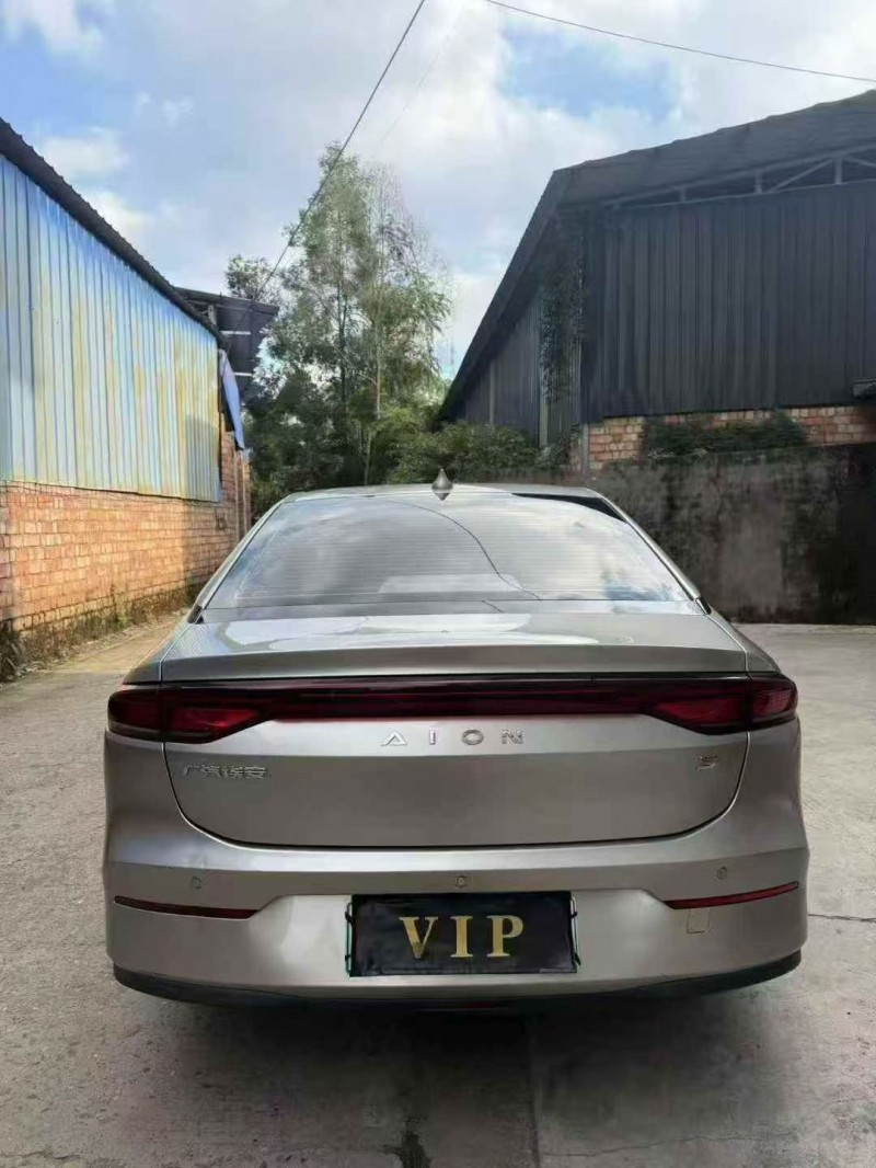 23年德阳传祺埃安