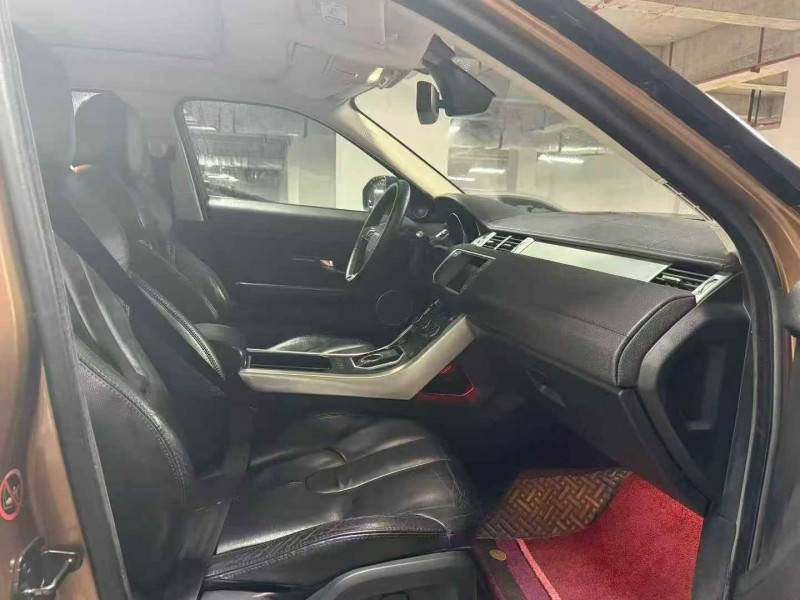 14年六盘水路虎揽胜极光