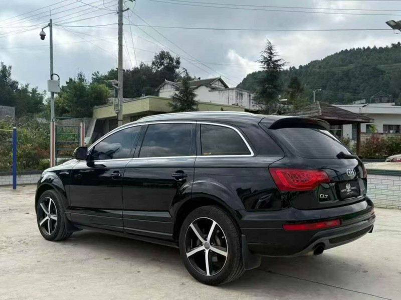 14年六盘水奥迪Q7