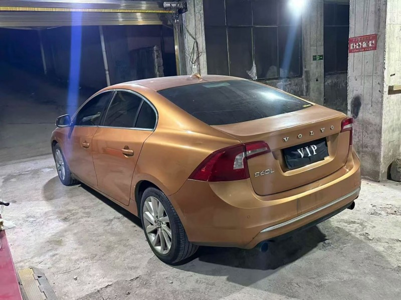 14年安顺沃尔沃S60L