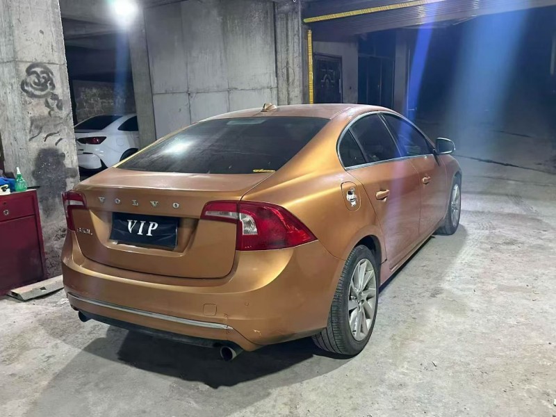 14年安顺沃尔沃S60L