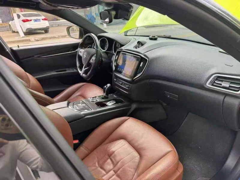 17年安顺玛莎拉蒂Ghibli