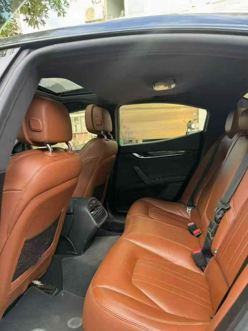 17年安顺玛莎拉蒂Ghibli