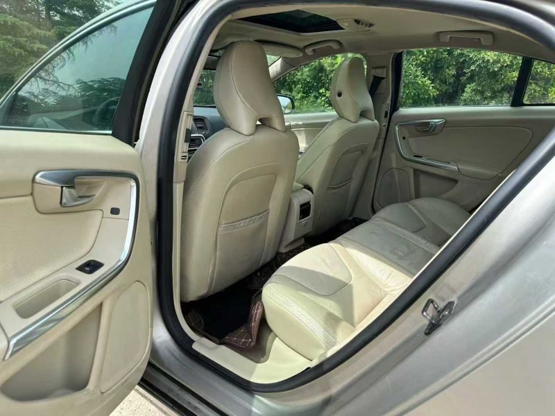 12年深圳沃尔沃S60L