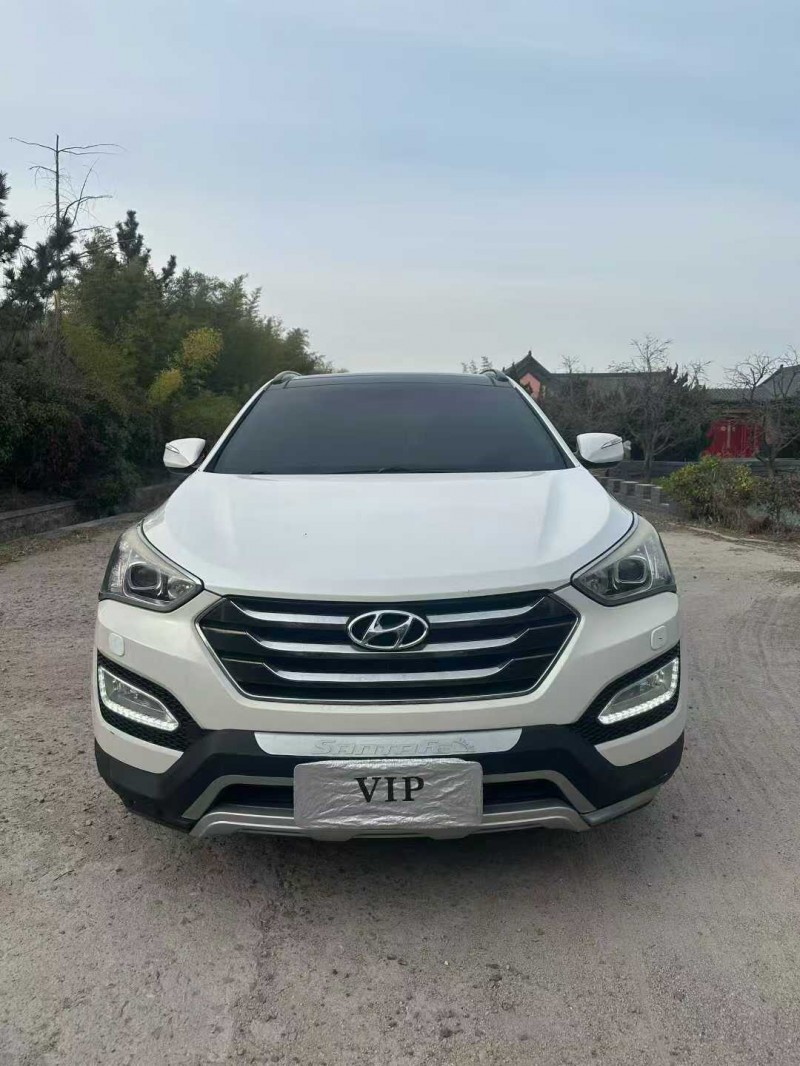 13年青岛现代全新胜达