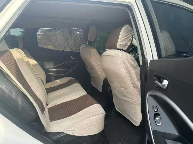 13年青岛现代全新胜达