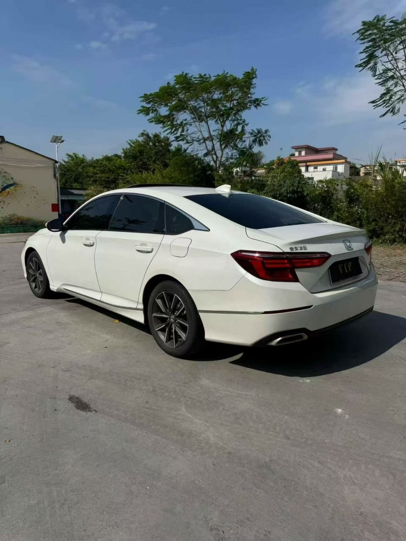 22年汕头本田英诗派