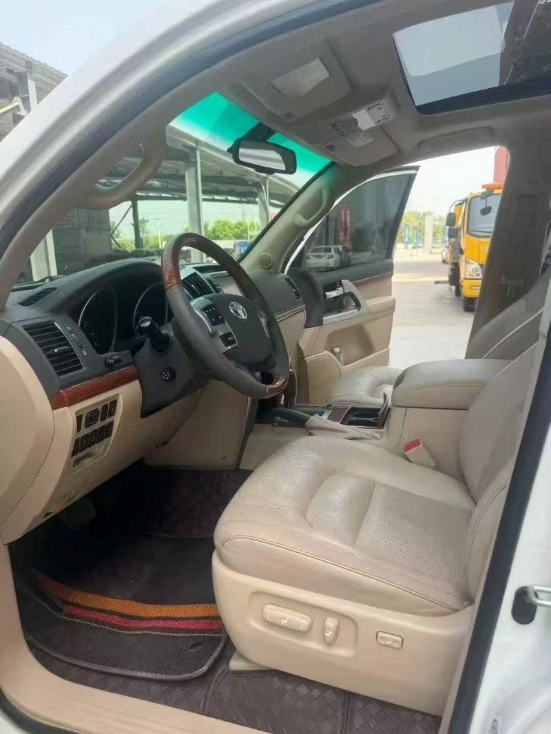 19年枣庄丰田兰德酷路泽