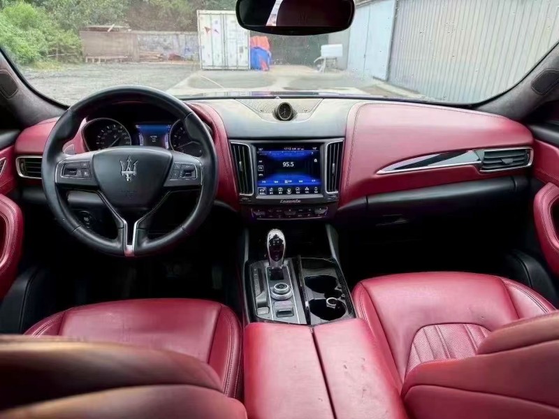 17年东营玛莎拉蒂Levante