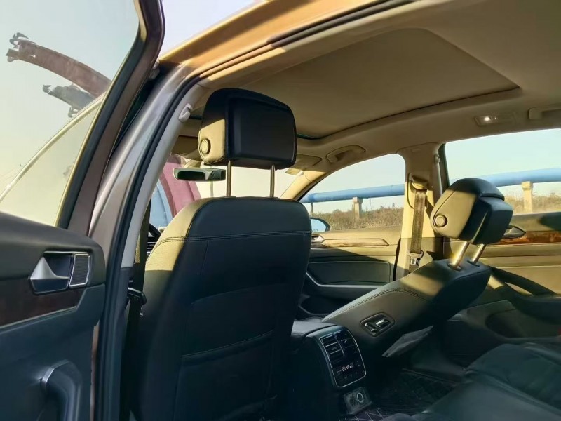 17年枣庄大众迈腾