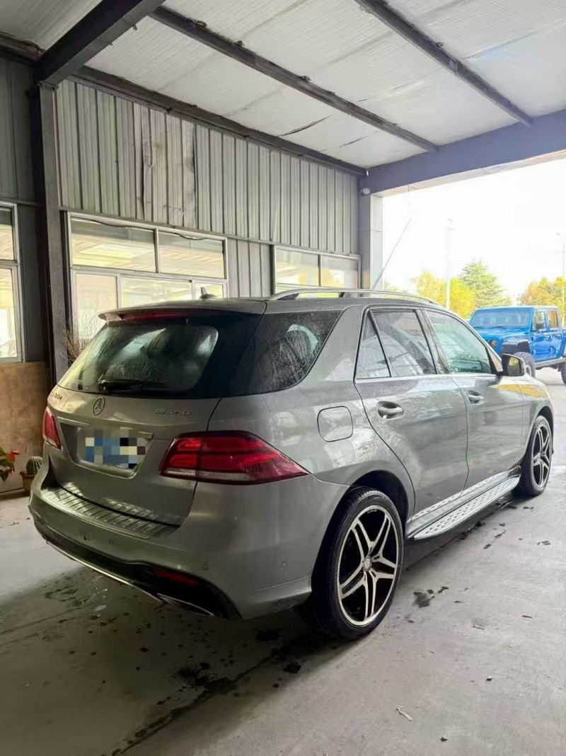 17年枣庄奔驰GLE