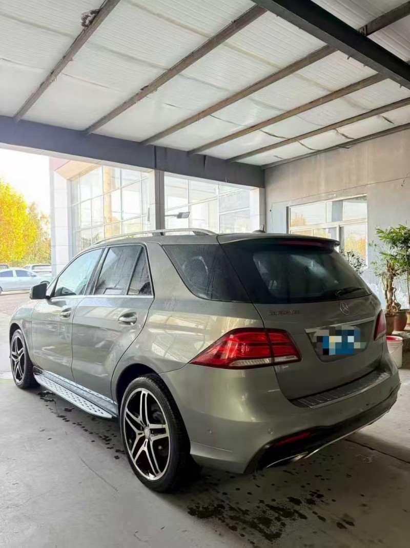 17年枣庄奔驰GLE