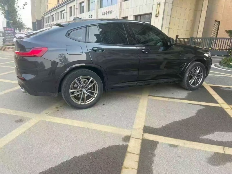21年唐山宝马X4