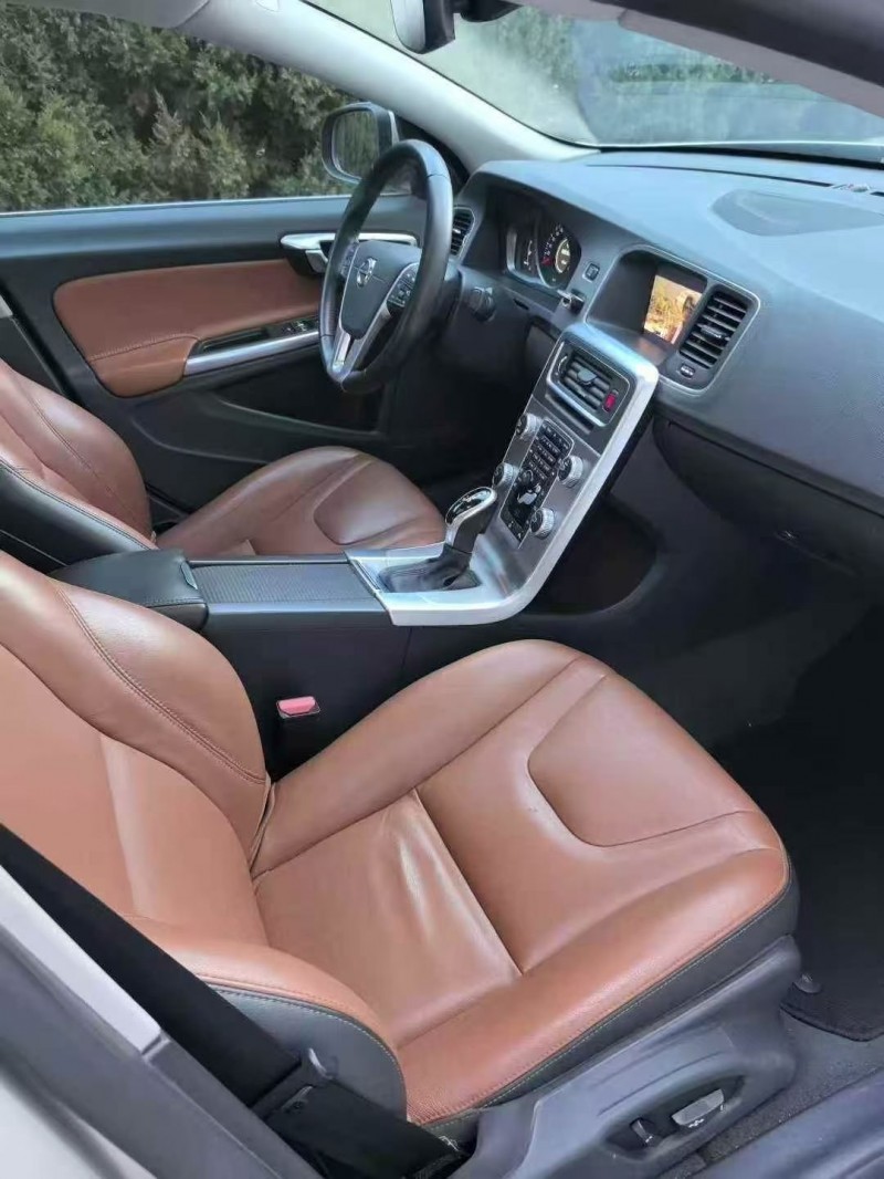 18年烟台沃尔沃S60L