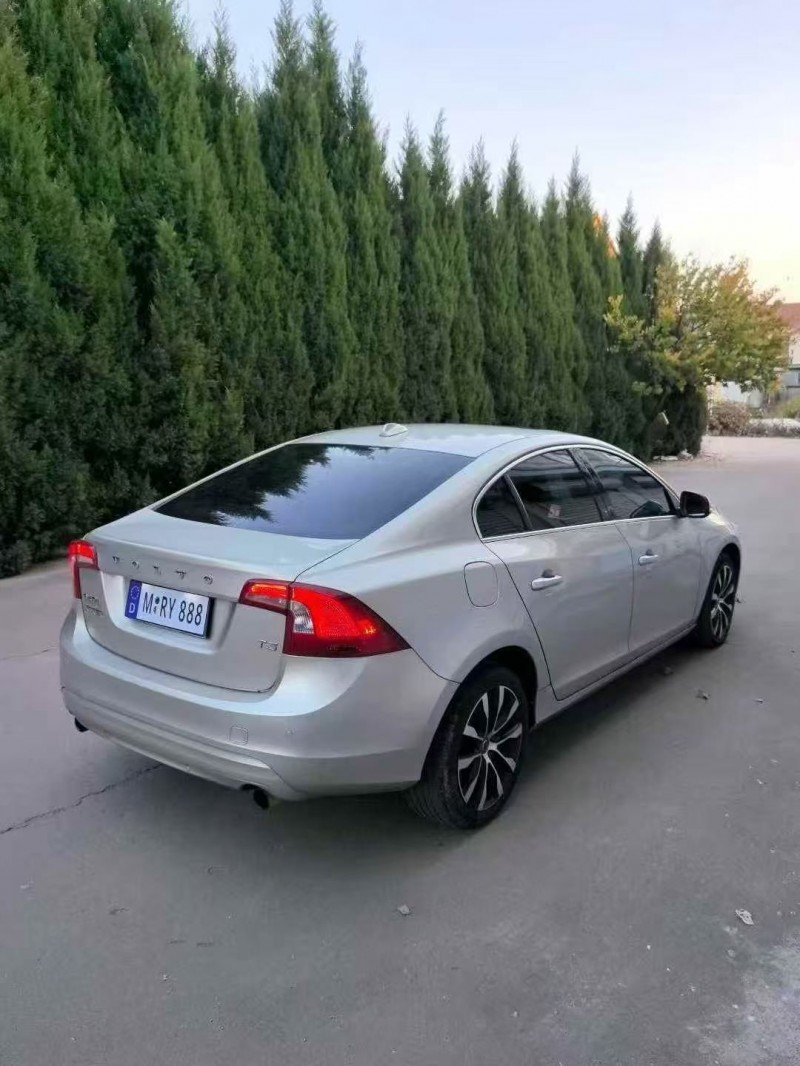 18年烟台沃尔沃S60L