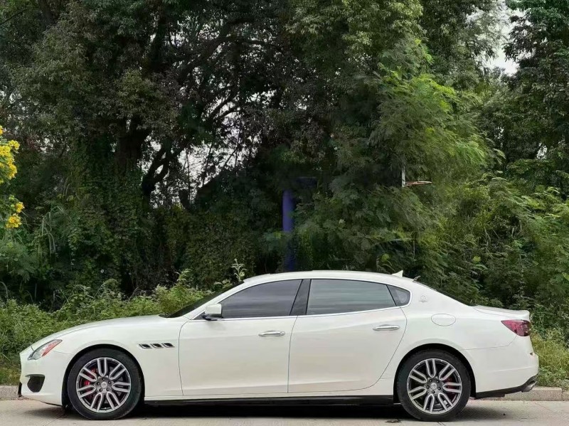 16年汕头玛莎拉蒂总裁