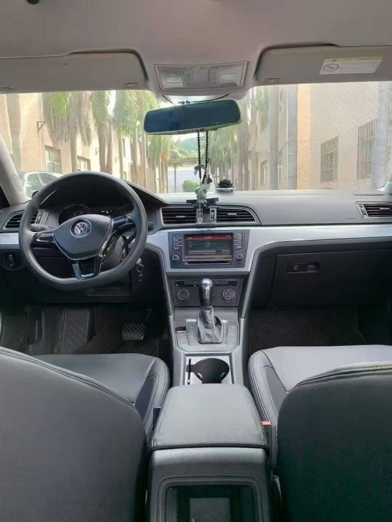 15年厦门大众凌渡