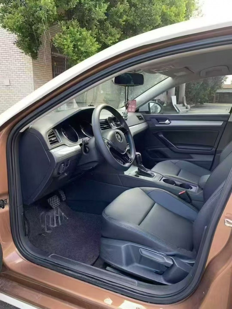 15年厦门大众凌渡