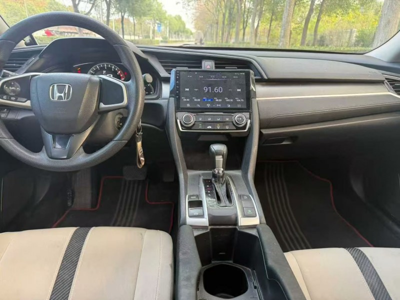 18年张家界本田思域