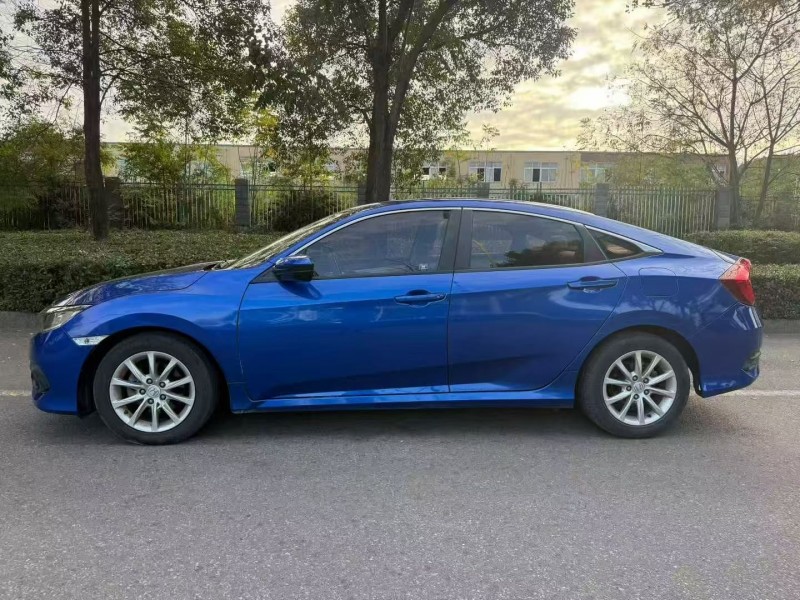 18年张家界本田思域