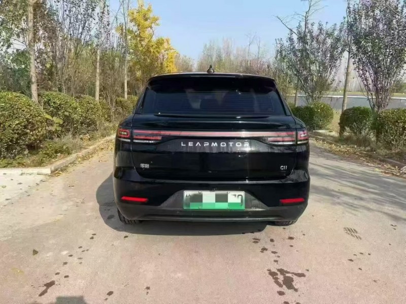 24年东营零跑汽车C11