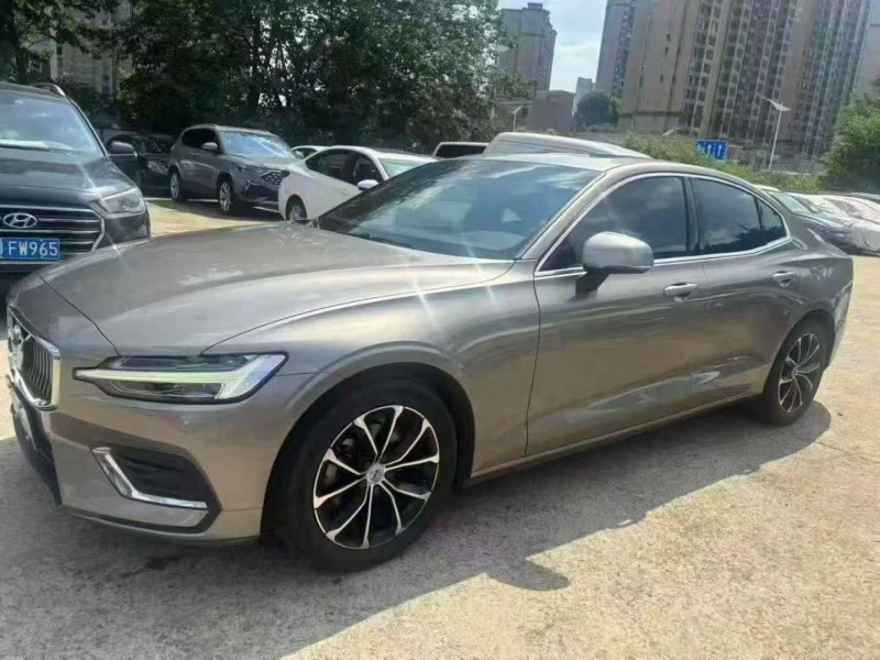 22年邵阳沃尔沃S60L
