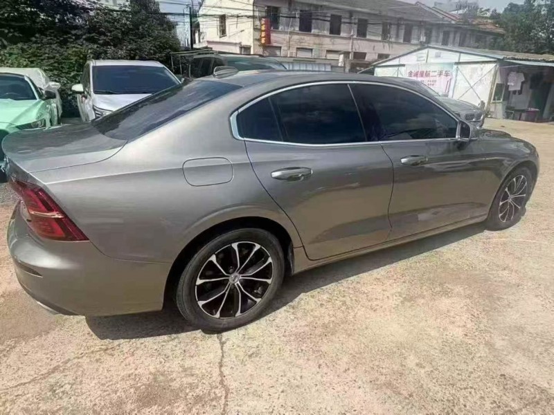 22年邵阳沃尔沃S60L