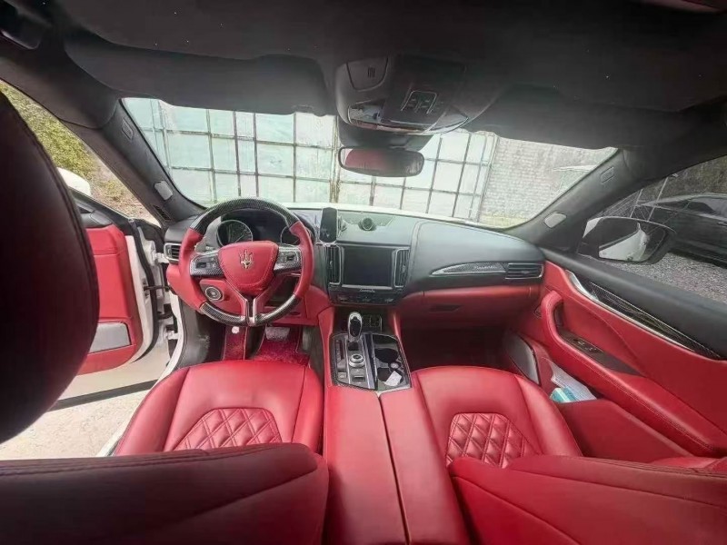 19年东营玛莎拉蒂Levante