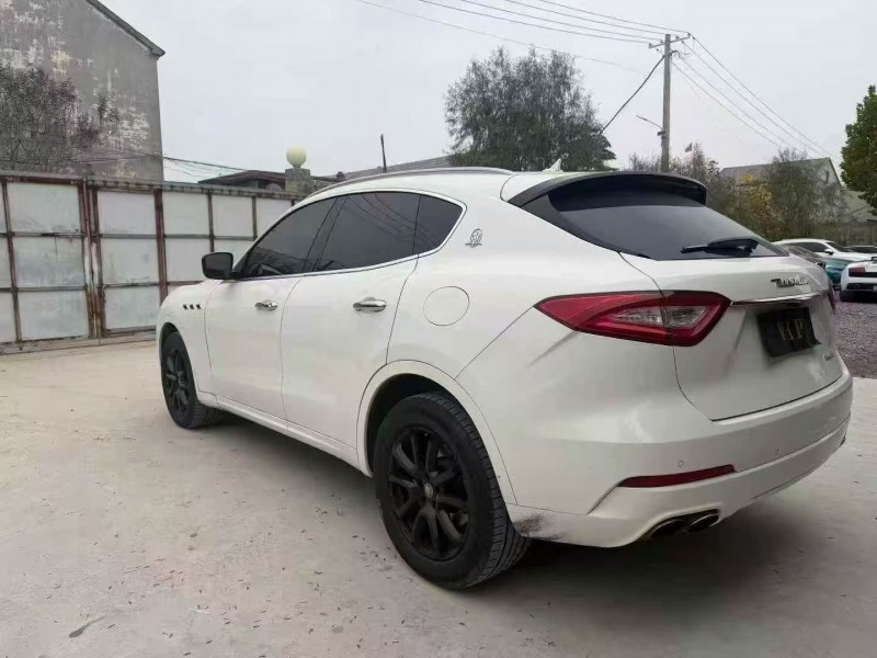 19年东营玛莎拉蒂Levante