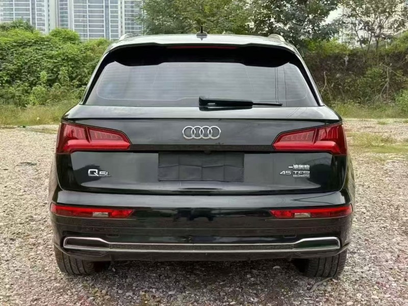 21年邵阳奥迪Q5