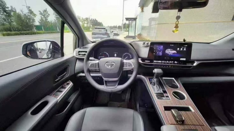 24年唐山丰田格瑞维亚