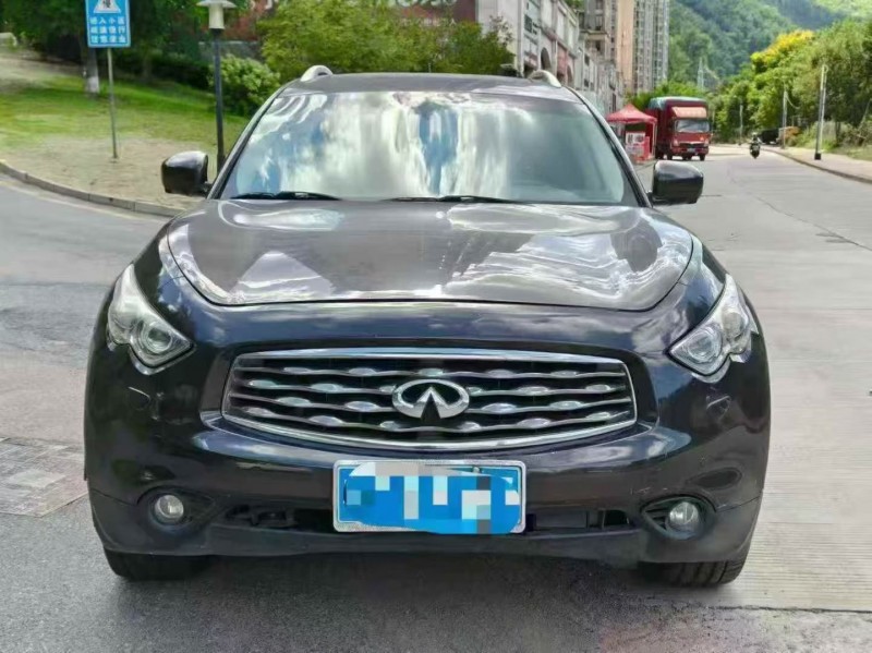 09年莆田英菲尼迪FX35