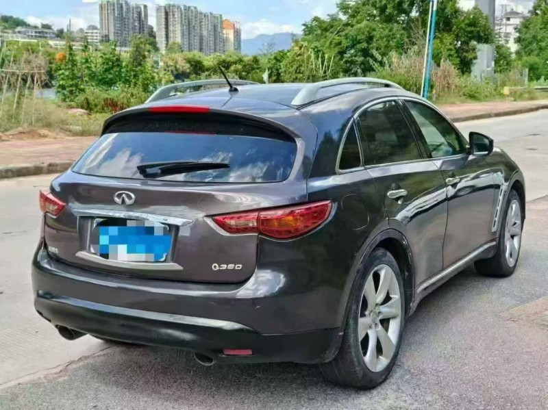 09年莆田英菲尼迪FX35