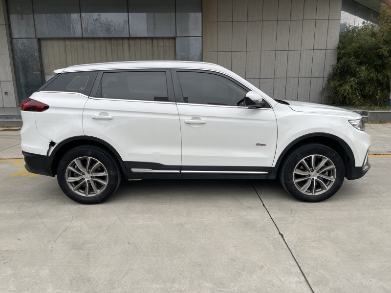 19年济宁吉利博越