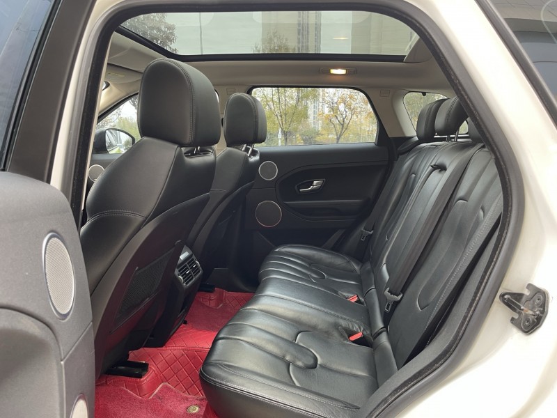 15年济宁路虎揽胜极光