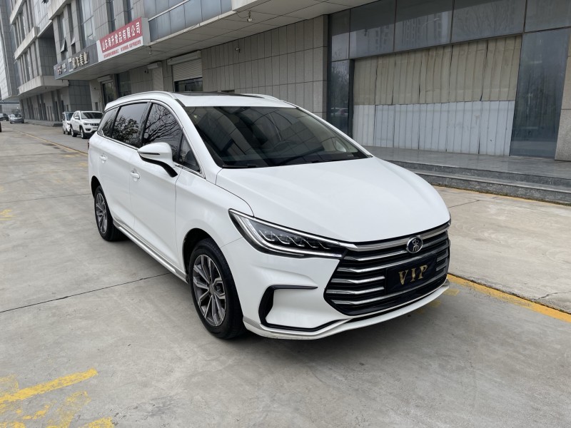 21年济宁比亚迪宋MAX