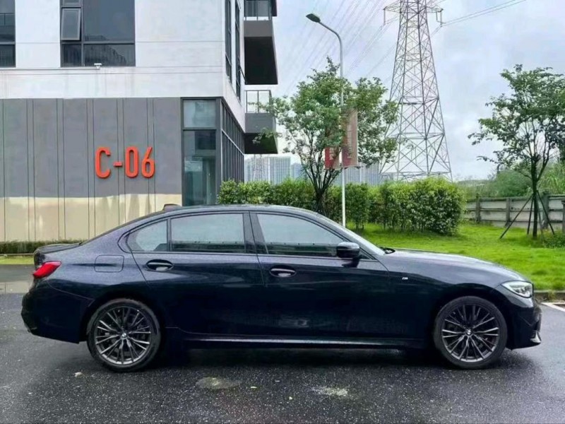 22年广州宝马3系