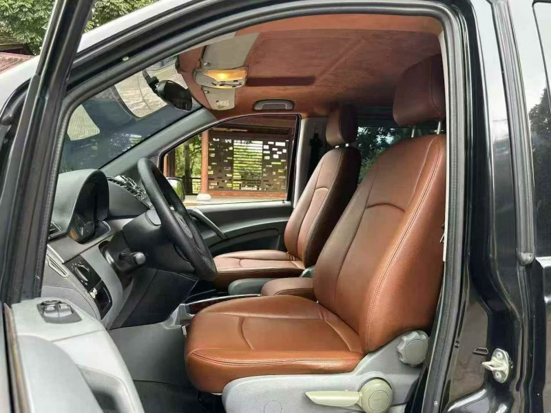 13年泉州奔驰威霆