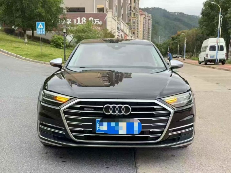 21年三明奥迪A8L